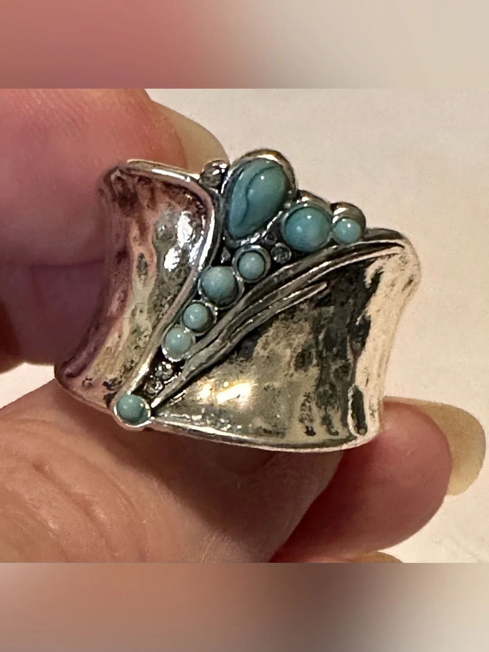 Silver tone Turquoise Accent Women's Ring size 8